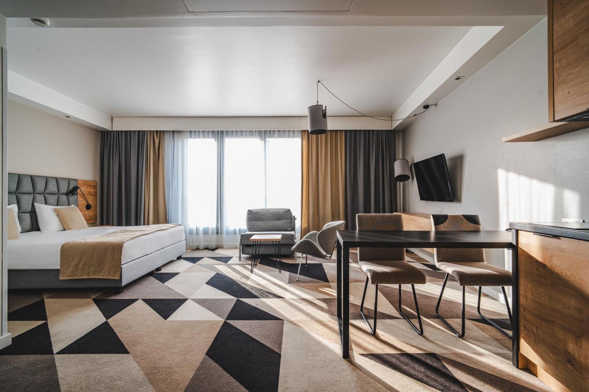 Lwowska 1 Lejlighedshotel Kraków Eksteriør billede
